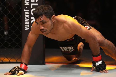 Ditantang Rematch Jagoan MMA Indonesia, Abro Fernandes Tidak Tertarik