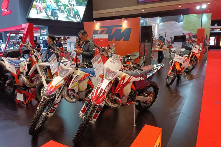 Lini produk motor trail KTM di IIMS 2023