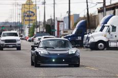 Prototipe Tesla Roadster RR Dijual, Satu-satunya di Dunia