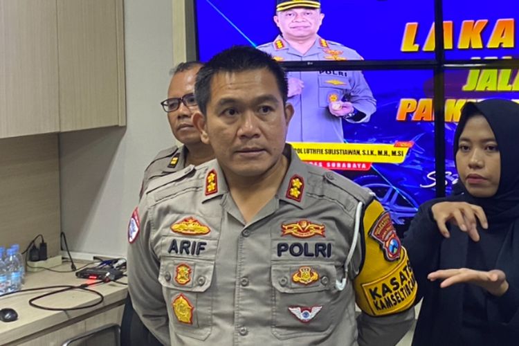Kasatlantas Polrestabes Surabaya, AKBP Arif Fazlurrahman, Senin (30/12/2024).