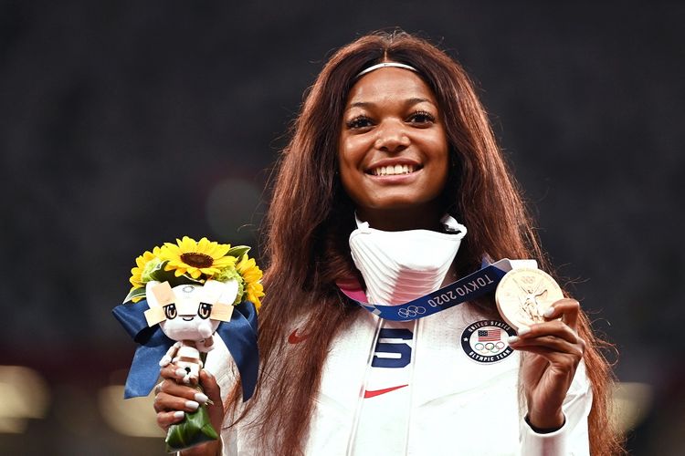 Sprinter Amerika Serikat Gabrielle Thomas atau Gabby Thomas berhasil meraih perunggu di nomor 200 meter putri Olimpiade Tokyo 2020, Rabu (4/8/2021).