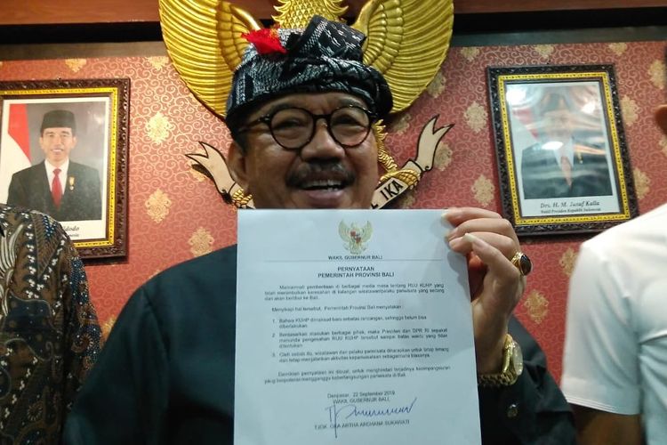 Wakil Gubernur Bali, Tjokorda Oka Artha Ardana di Kantor Gubernur Bali, Senin (23/9/2019)