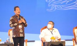 Menteri Trenggono Paparkan Potensi Investasi Sektor Kelautan dan Perikanan di Rapimnas Kadin
