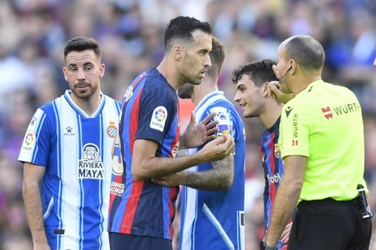 Pertandingan pekan ke-15 Liga Spanyol 2022-2023 antara Barcelona vs Espanyol di Stadion Camp Nou, Sabtu (31/12/2022) malam WIB. Terkini, Espanyol akan kembali berjuang melawan klub papan atas Liga Spanyol, Real Madrid. Laga Real Madrid vs Espanyol dijadwalkan berlangsung di Stadion Santiago Bernabeu, pada Sabtu (11/3/2023) malam WIB.