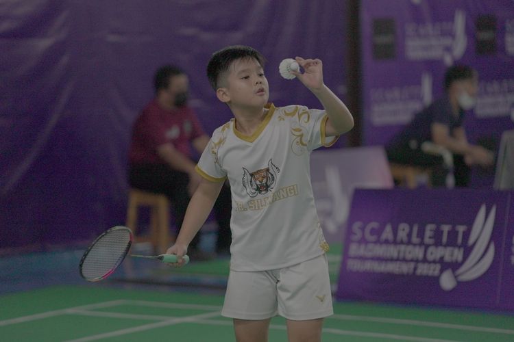Kegiatan Scarlett Badminton Open Tournament 2022 dalam rangka HUT ke-77 Republik Indonesia pada Rabu (17/8/2022).
