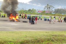 Diblokade Warga, Bandara Oksibil Lumpuh Total