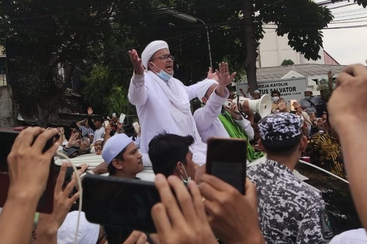 Islamic Defenders Fron [FPI] Habib Rizieq Shihab speaks to his followers after coming home from exile in Saudi Arabia [10/11/2020]