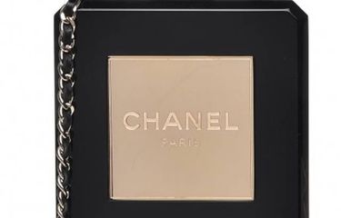 10 Tas Chanel Ikonik Sepanjang Masa Halaman all - Kompas.com