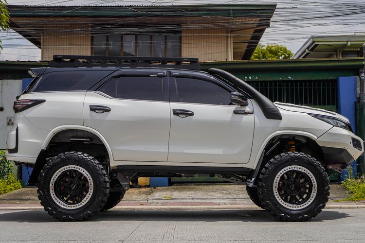 Modifikasi Toyota Fortuner 