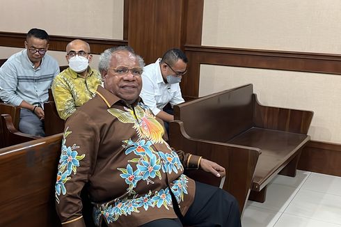 Kasasi KPK Dikabulkan, Eltinus Omaleng Dihukum 2 Tahun Penjara