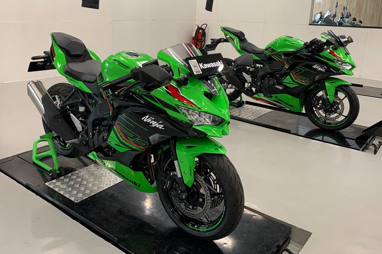 Kawasaki Ninja ZX-4RR meluncur di Indonesia