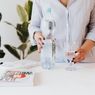 3 Alasan Perbanyak Minum Air Putih Bisa Bantu Turunkan Berat Badan