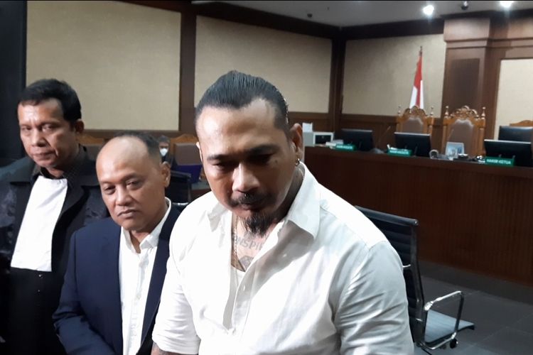 Jerinx Dituntut 2 Tahun Penjara Atas Dugaan Pengancaman terhadap Adam Deni