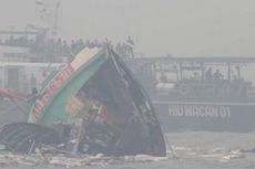 Penenggelaman Kapal Ikan Asing di Kalbar Diselimuti Asap