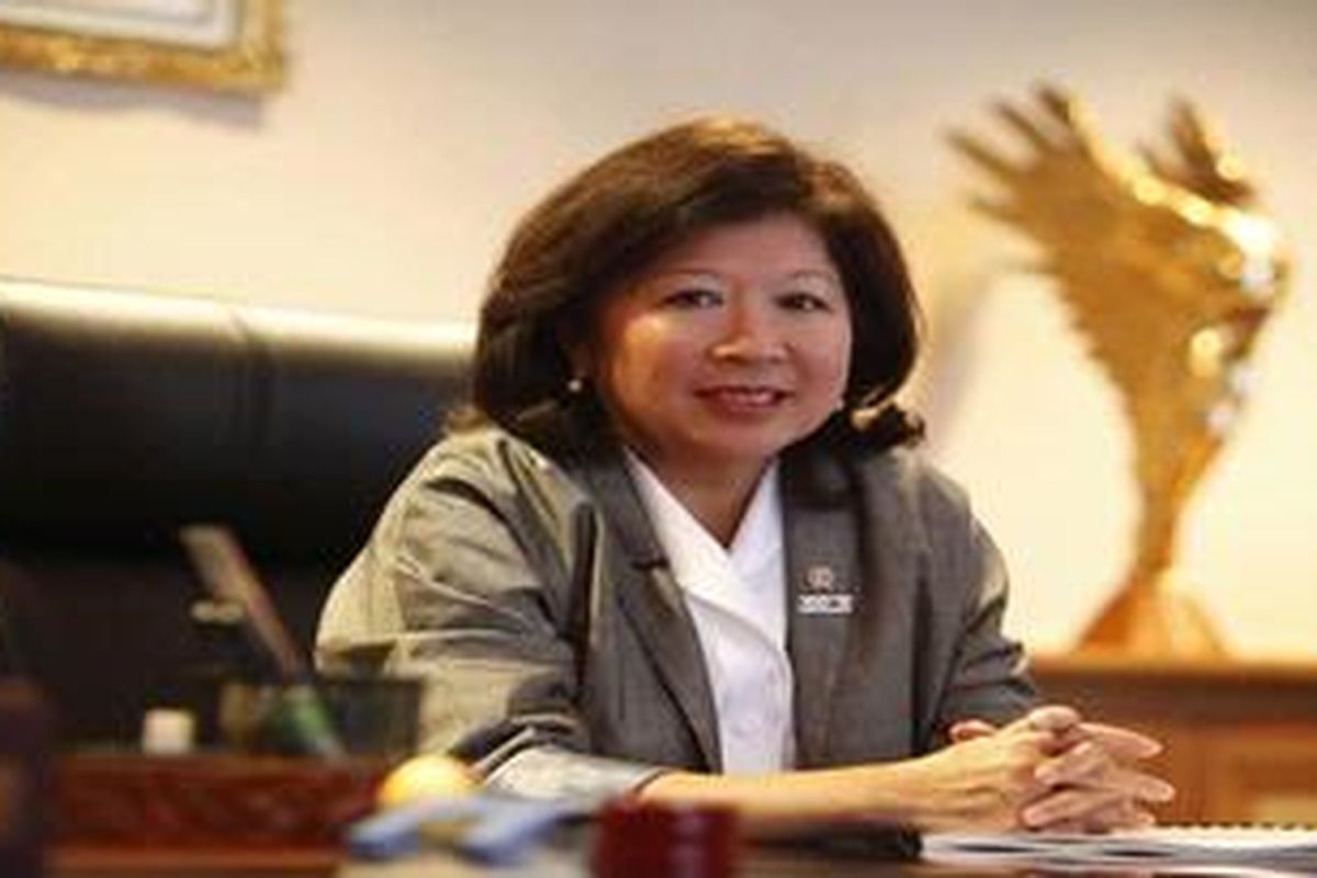 Marie Elka Pangestu  Menteri Pariwisata dan Ekonomi Kreatif