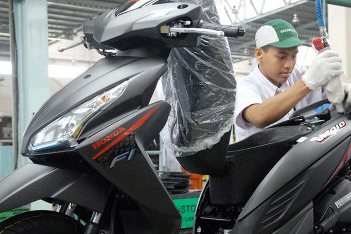 Sosok pilihan warna baru Honda Vario 110 eSP.