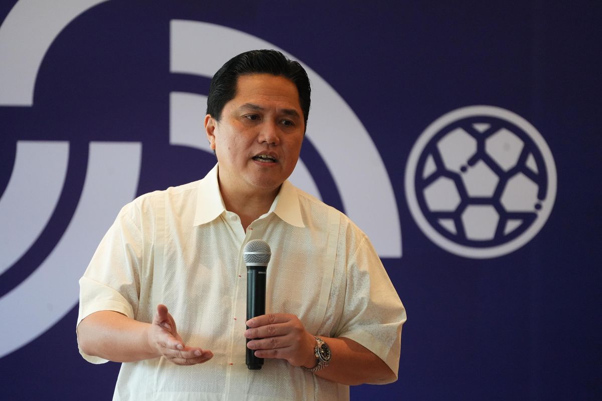 Ketua Umum PSSI, Erick Thohir, ketika berbicara dalam acara HUT ke-95 PSSI yang dilangsungkan di The Meru, Sanur, Bali, Sabtu (19/4/2025).