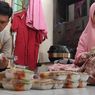 Balas Jasa Dibantu Saat Terkena Covid-19, Polisi di Cirebon Rutin Berbagi ke Warga Tak Mampu