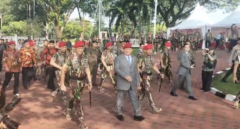 Kenakan Baret Merah, Prabowo Hadiri Perayaan HUT Ke-72 Kopassus di Cijantung