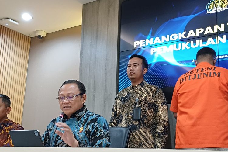 Direktorat Jenderal (Ditjen) Imigrasi melalui Kantor Imigrasi Kelas I Non TPI Bogor menangkap Warga Negara Asing (WNA) asal Arab Saudi berinisial MA, pada Jumat (17/1/2025).