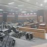 Gedung DPRD Tasikmalaya Porak-poranda Dirusak Pendemo, Polisi dan Mahasiswa Dilarikan ke RS