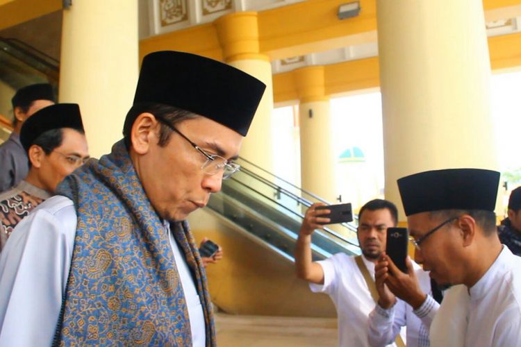 Tuan Guru Bajang (TGB), Gubernur NTB, seusai menyampaikan kajian di Masjid Hubbul Wathon Islamic Center Mataram, Jumat (6/7/2018).