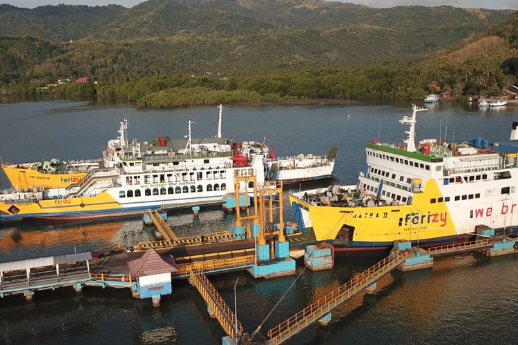 Ilustrasi kapal ASDP.  ASDP menyiapkan 33 kapal di lintasan Merak?Bakauheni untuk mengantisipasi lonjakan penumpang pada libur Nataru 2025/2026.