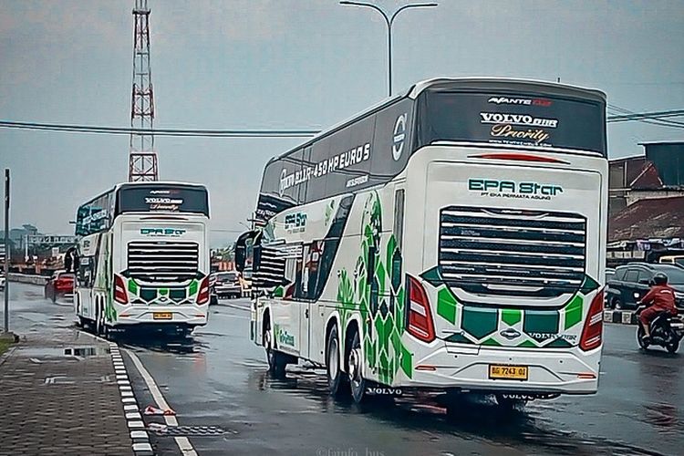 Bus tingkat milik PO EPA Star