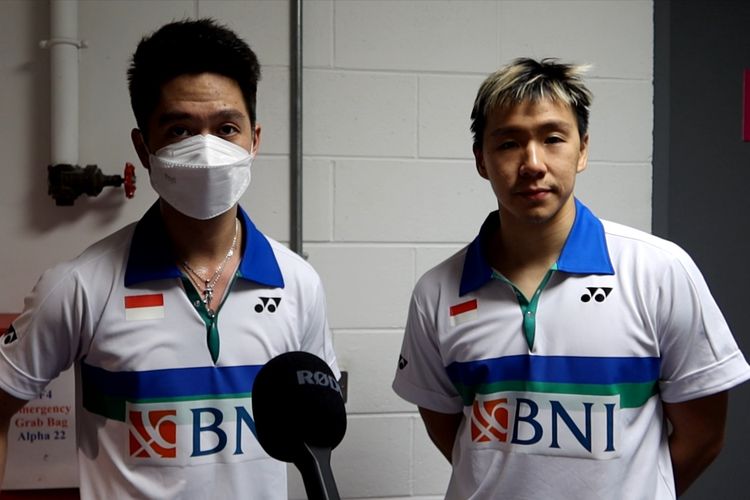 Ganda putra Indonesia nomor satu dunia, Marcus Fernaldi Gideon/Kevin Sanjaya Sukamuljo, sukses melaju ke 16 besar All England Open 2021.
