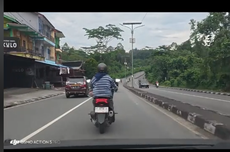 Video Pengendara Motor Santai di Lajur Kanan, Masih Tidak Paham Aturan