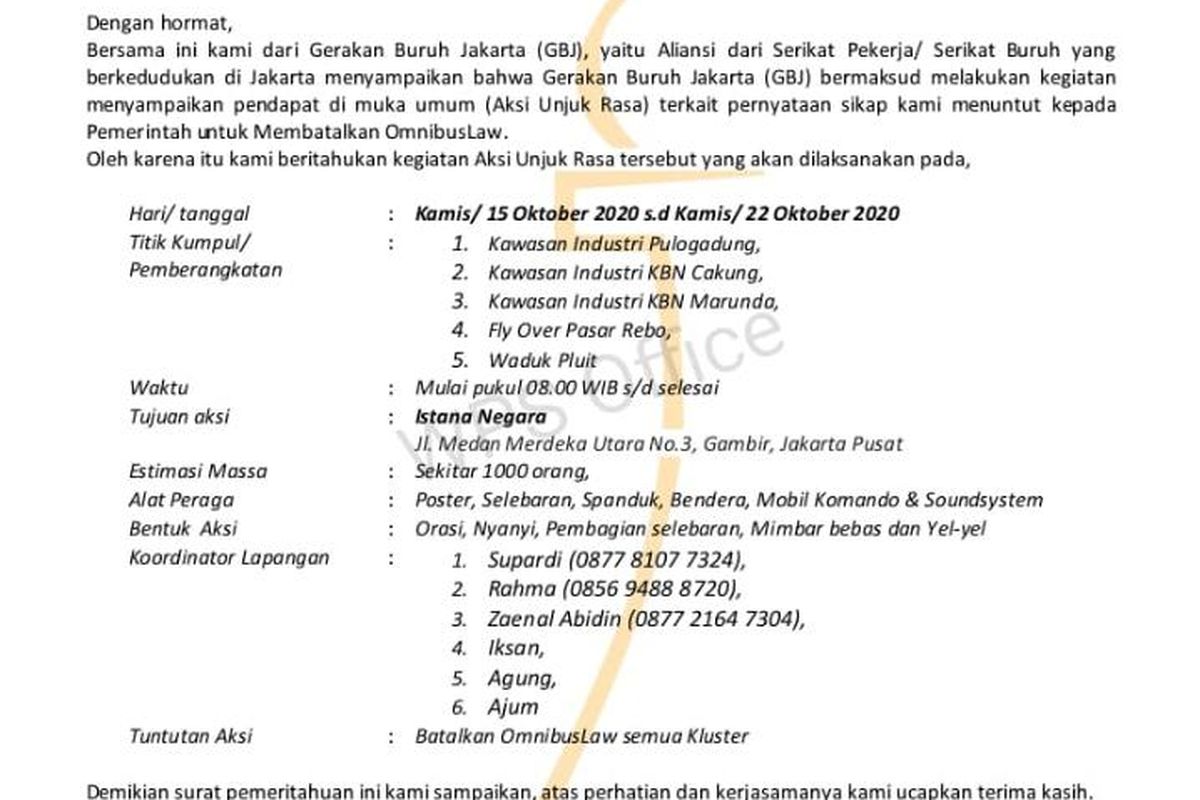 Selembaran ajakan menggelar aksi demonstrasi tolak omnibus law Undang-Undang Cipta Kerja di istana negara