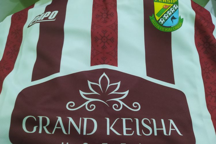 Jersey Klub Liga 3 Nasional Persip Kota Pekalongan musim kompetisi 2021-2022 hasil produksi perusahaan jersey lokal Indonesia asal Yogyakarta, Papo
