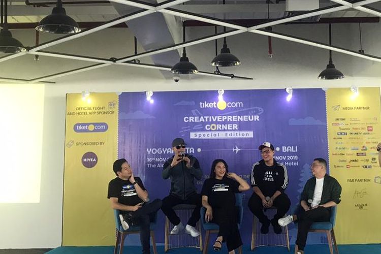 Konferensi pers tiket.com Creativepreneur Corner Spesial Edition 2019 di Jakarta, Kamis (7/11/2019). 