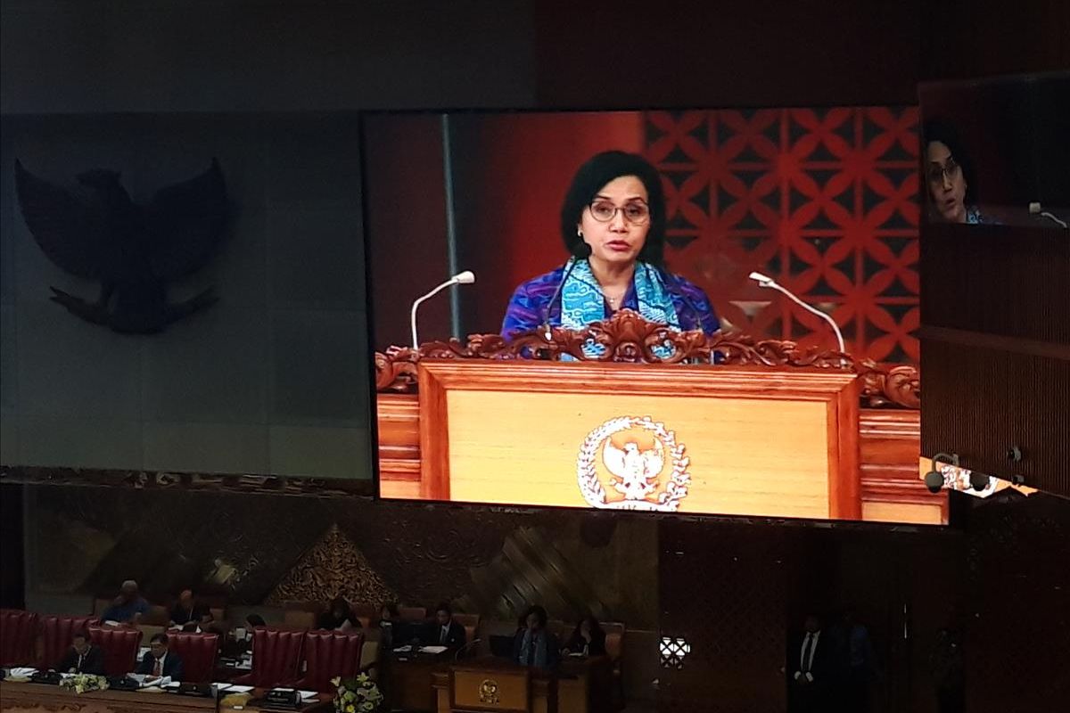 Menteri Keuangan Sri Mulyani Indrawati saat memaparkan kerangka ekonomi makro dan pokok-pokok kebijakan fiskal Tahun Anggaran 2020 di Jakarta, Senin (20/5/2019).