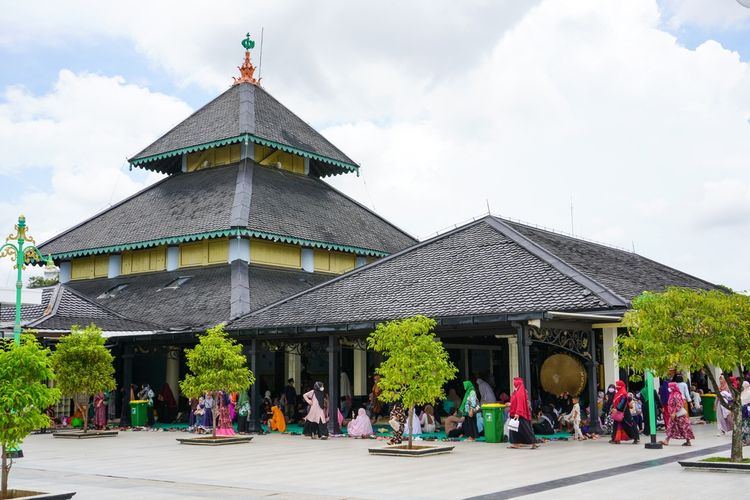 Masjid Agung Demak.