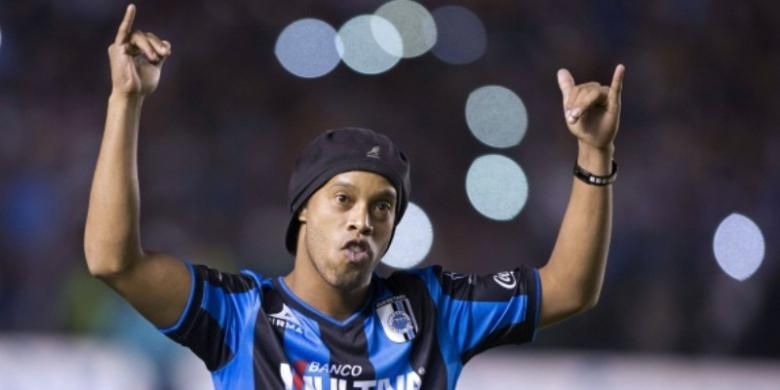 Ronaldinho kini bermain untuk klub Meksiko, Queretaro.