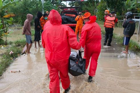 2 Warga Meninggal Saat Dievakuasi dari Lokasi Banjir di Indramayu 