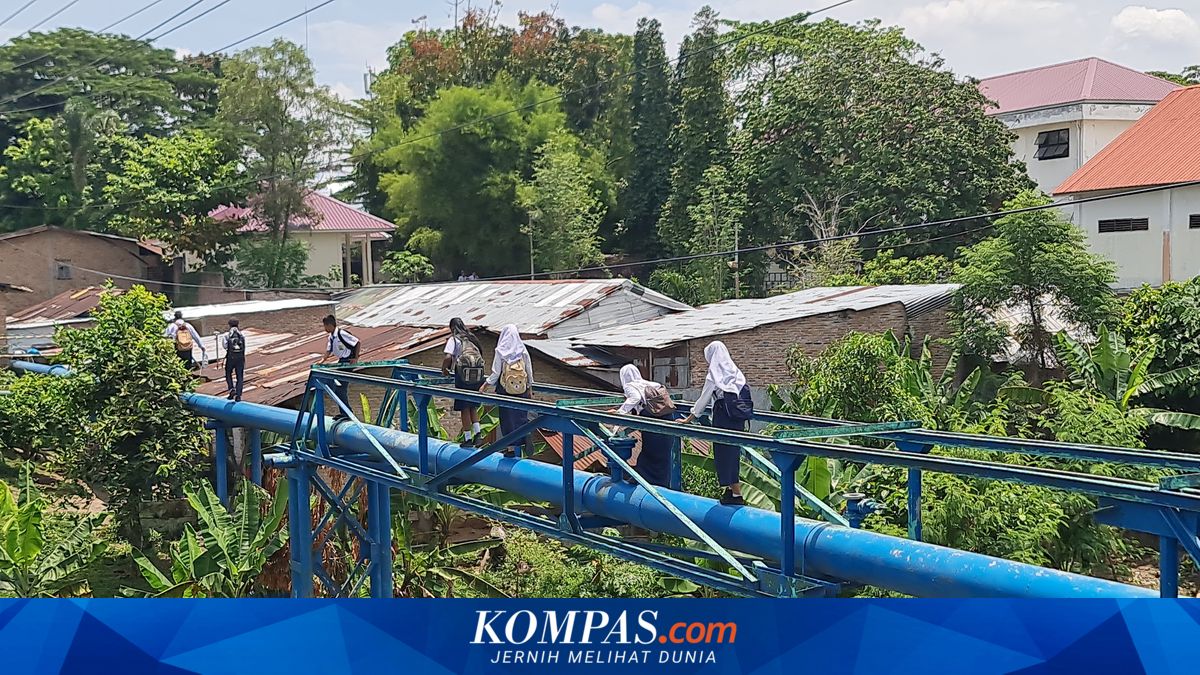 Viral Siswa di Medan Bertaruh Nyawa untuk Berangkat Sekolah, Tapaki ...