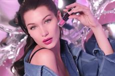 Bella Hadid Mengaku Semakin Sehat dan Kuat Secara Mental