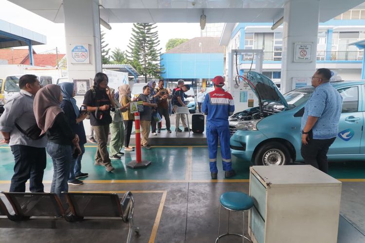 PT Perusahaan Gas Negara Tbk (PGN) menyosialisasikan bahan bakar gas dalam Anugerah Jurnalistik Pertamina 2025 (AJP 2025) di wilayah Jawa Timur, Bali, dan Nusa Tenggara (Jatimbalinus). Kegiatan ini berlangsung pada Kamis, (18/9/2025) di Surabaya.
