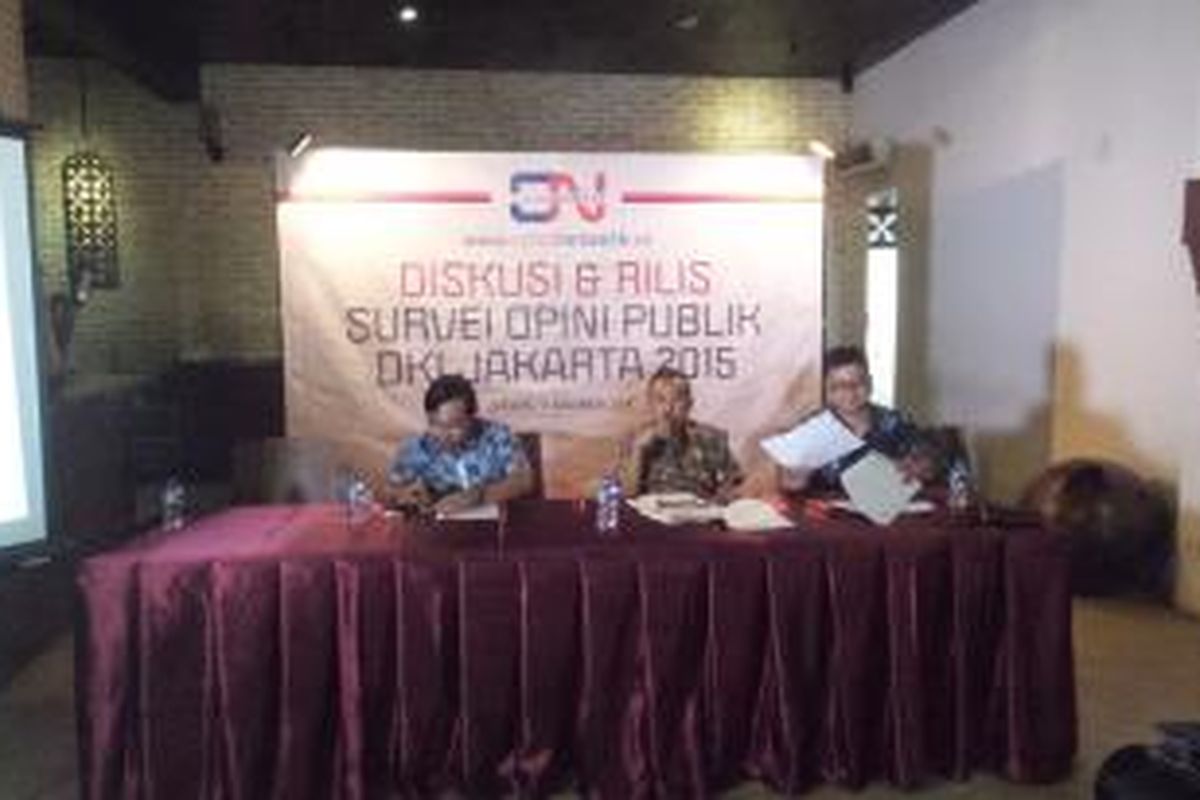 Rilis survei terbaru yang dilakukan Cyrus Netwok mengenai kontestasi pemilihan gubernur DKI Jakarta 2017, di Cikini, Menteng, Jakarta Pusat, Rabu (11/11/2015).