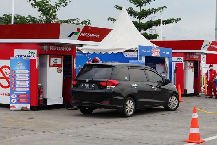 SPBU modular di sejumlah rest area jalan tol yang dikelola oleh Jasa Marga Group