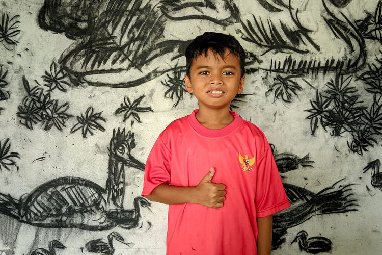 Madjid Panjalu, dalang cilik berusia 9 tahun asal Mojoroto, Kota Kediri, Jawa Timur.