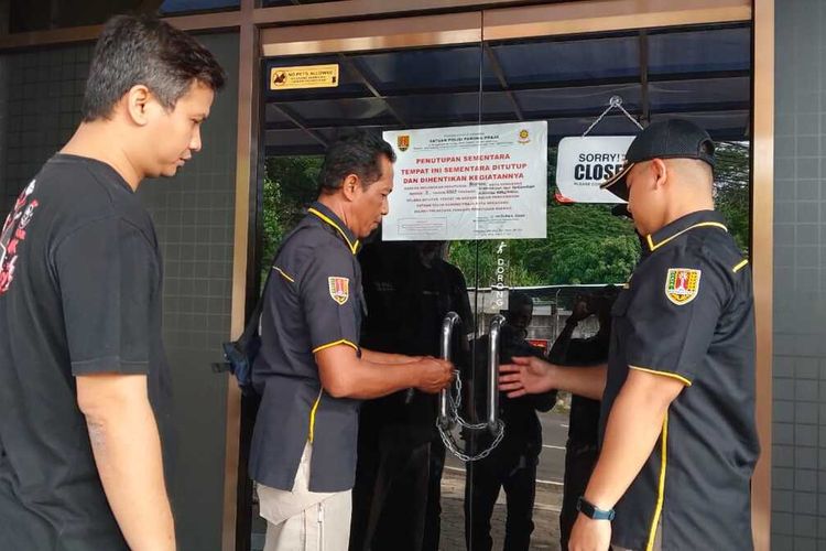 Berdekatan dengan Tempat Ibadah, Kafe di Banyumanik Semarang Disegel