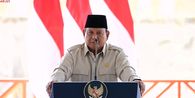 Prabowo Sentil Pejabat Polri, TNI, Kejagung: Sepatu, Bintang, Topimu dari Rakyat!