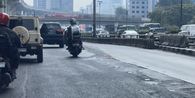 Mengapa Separator Transjakarta di Jalan Gatot Subroto Dipindahkan?