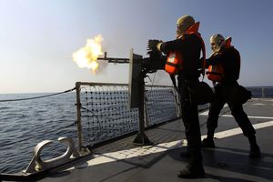 Iran Respons AS Blokade Selat Hormuz: Sebut Trump Konyol, Siapkan Balasan Besar