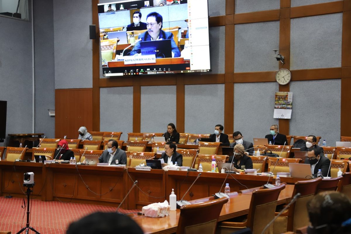 Rapat Dengar Pendapat (RDP) Komisi X DPR dengan Perpusnas di Gedung DPR RI, Senayan, Jakarta, pada Kamis (26/8/2021). 