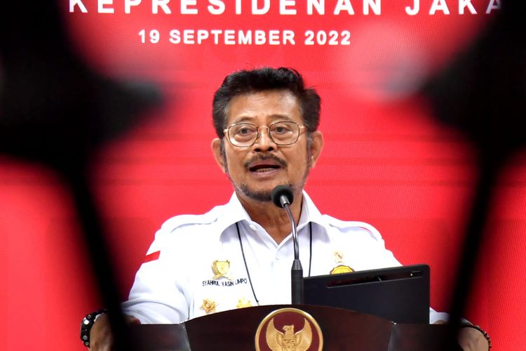 Menteri Pertanian Syahrul Yasin Limpo dalam keterangannya usai melakukan rapat terbatas yang dipimpin oleh Presiden Joko Widodo di Istana Merdeka, Jakarta Senin (19/9/2022).