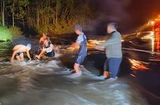 Warga Terseret Arus Banjir di Jalan Trans Papua Diselamatkan Satgas Pamtas RI-PNG Yonif 111/KB